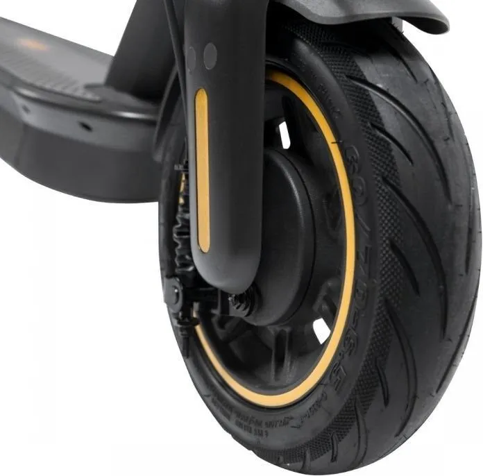Электросамокат Ninebot KickScooter MAX G30