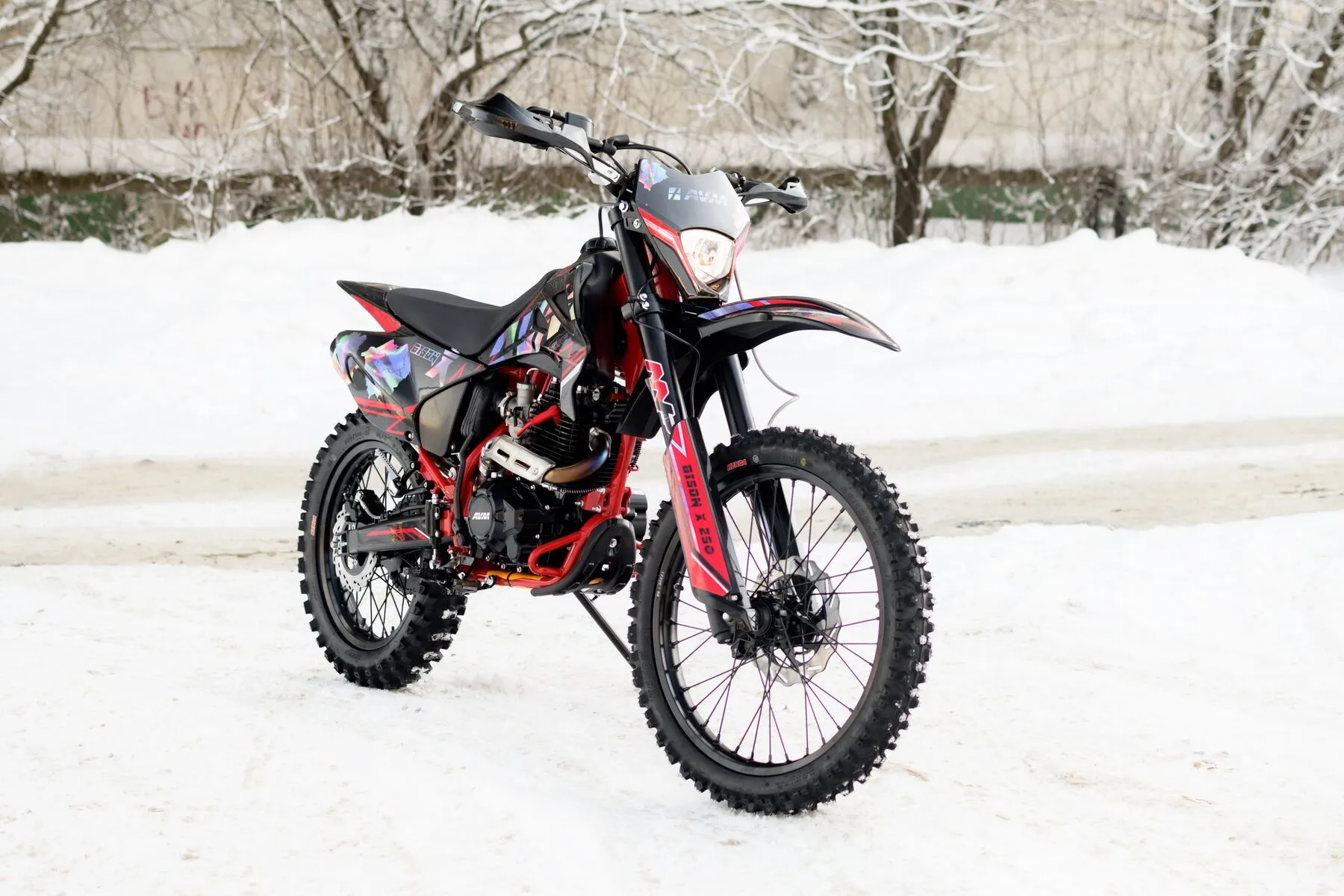Мотоцикл AVM BisonX 250 красный