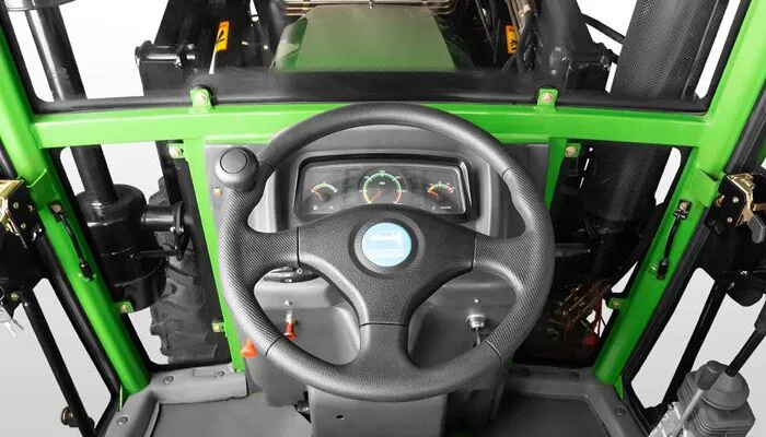 Минитрактор Shifeng SF-504C c кабиной13.jpg