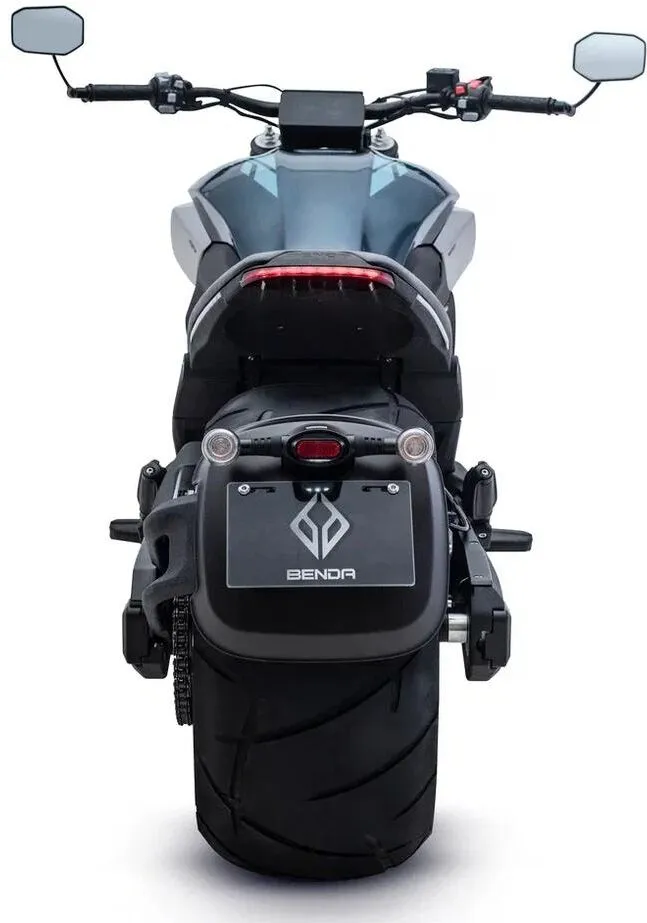  LFC 700