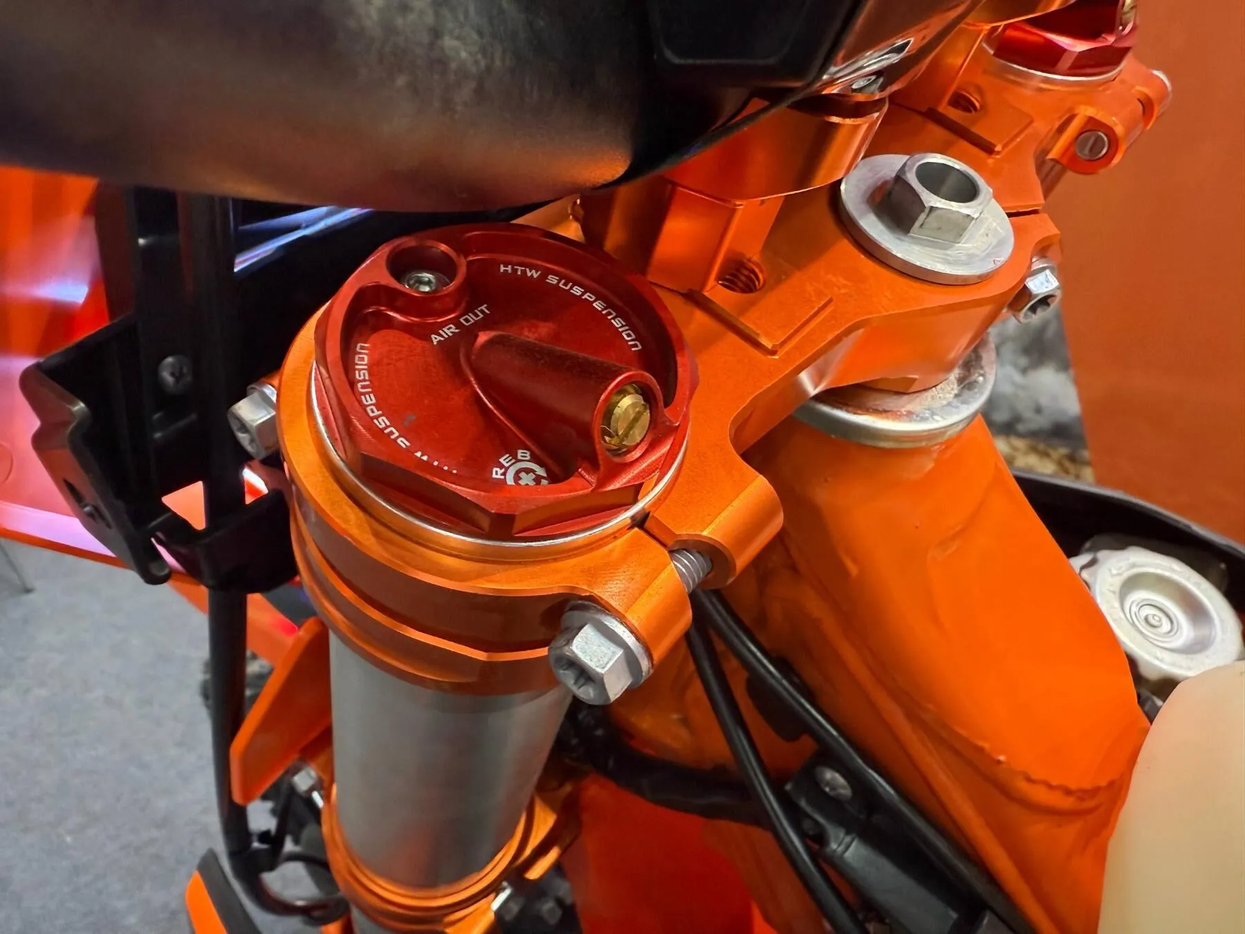  NFX OUTLAW YBS300