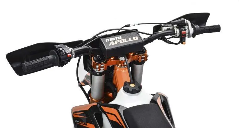 M5 300 EFI
