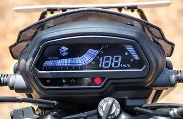 Мотоцикл Bajaj Dominar 400 2019 новинка