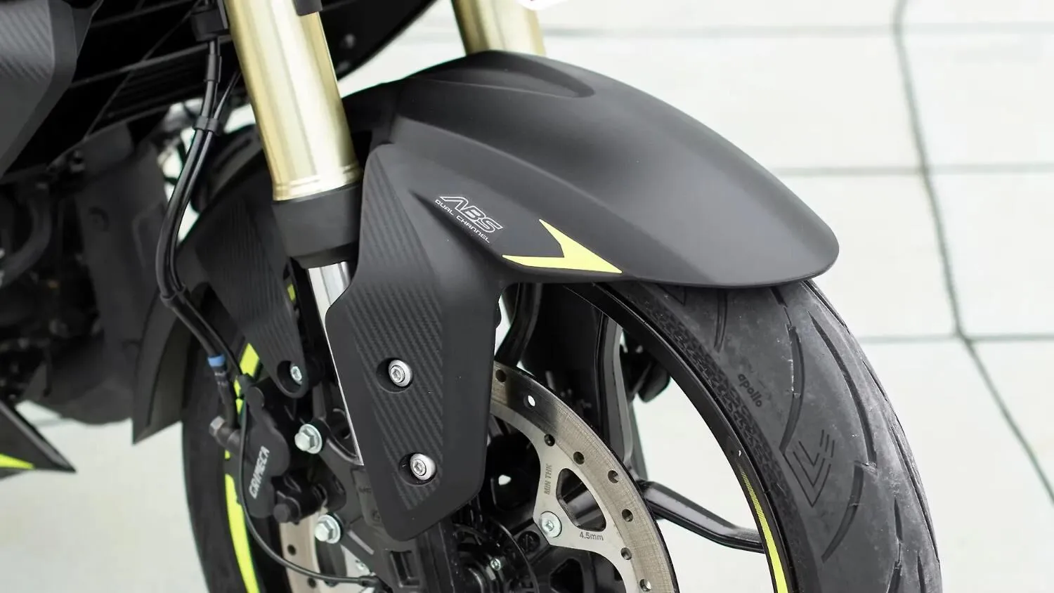  Pulsar NS400 Z
