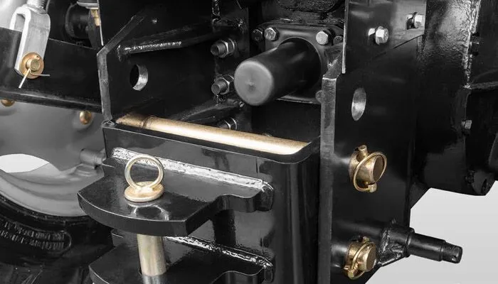 Минитрактор Shifeng SF-504C c кабиной21.jpg