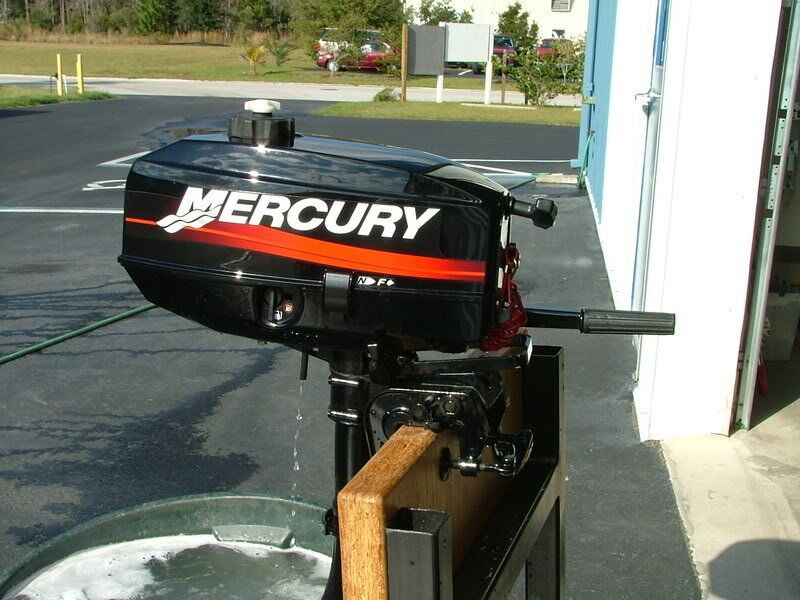 Лодочный мотор меркурий 3.3. Лодочный мотор Mercury 3.3 m. Лодочный мотор Mercury 2.5. Лодочный мотор Меркури 5.