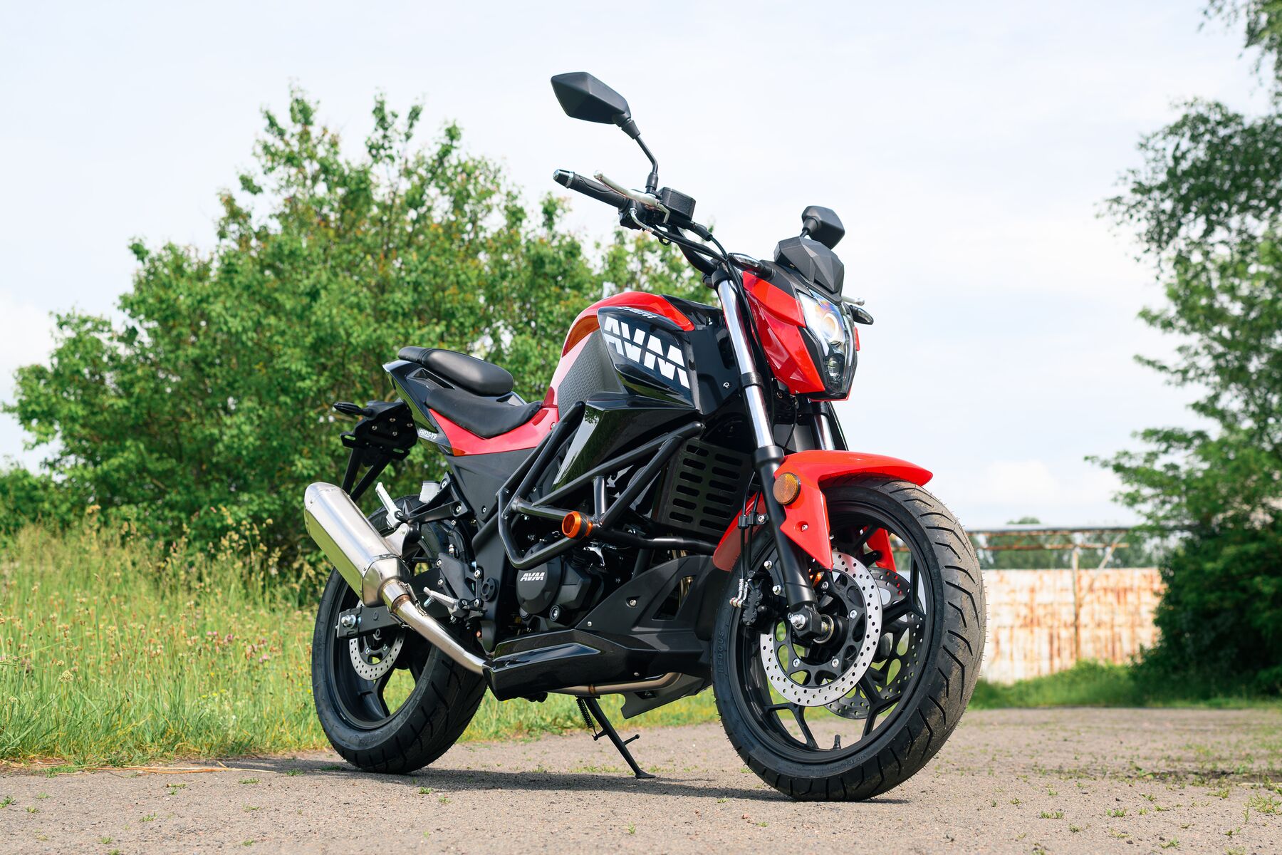 AVM Phantom 125